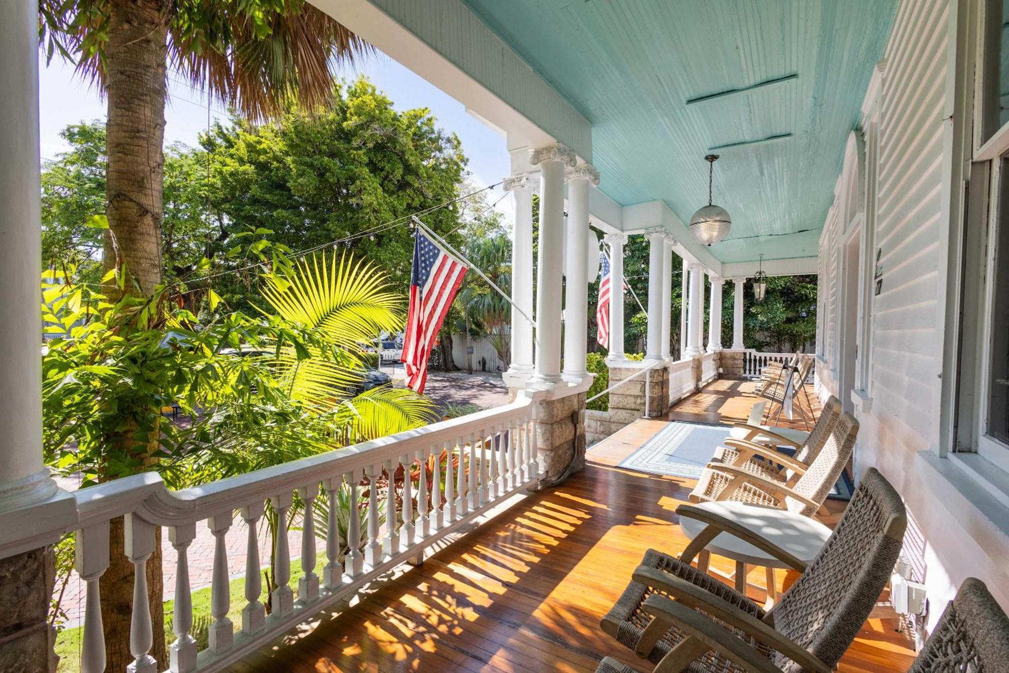 Deluxe Queen At The Curry Mansion - Parking & Heated Pool! Key West Exterior foto